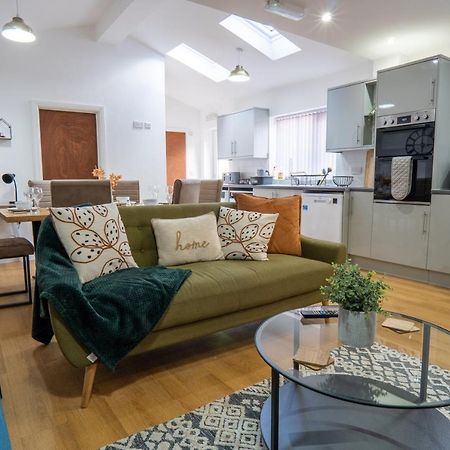 Heartland House, 7 Spacious Bedrooms Sleeps 4 Plus, Near Nec, Jlr,Bhx Birmingham Exteriér fotografie