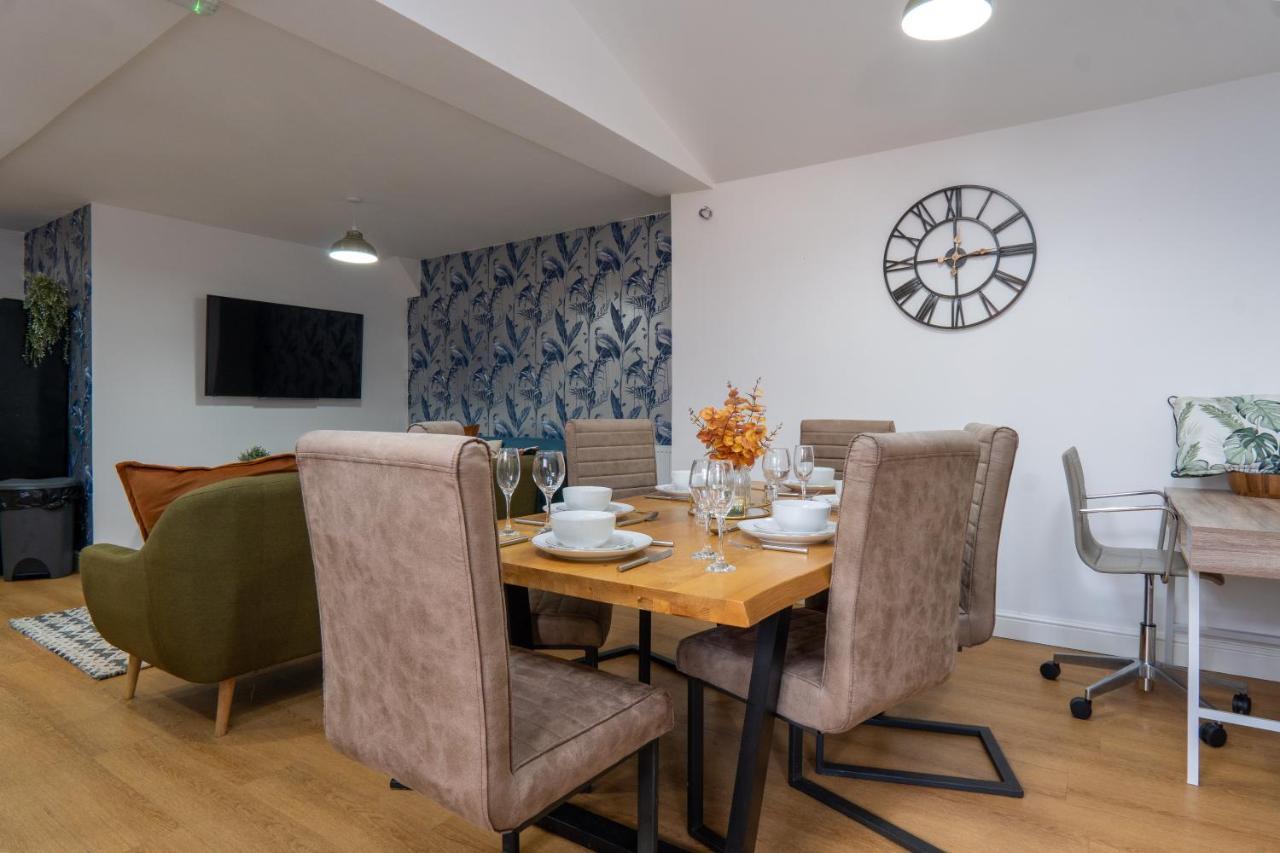 Heartland House, 7 Spacious Bedrooms Sleeps 4 Plus, Near Nec, Jlr,Bhx Birmingham Exteriér fotografie